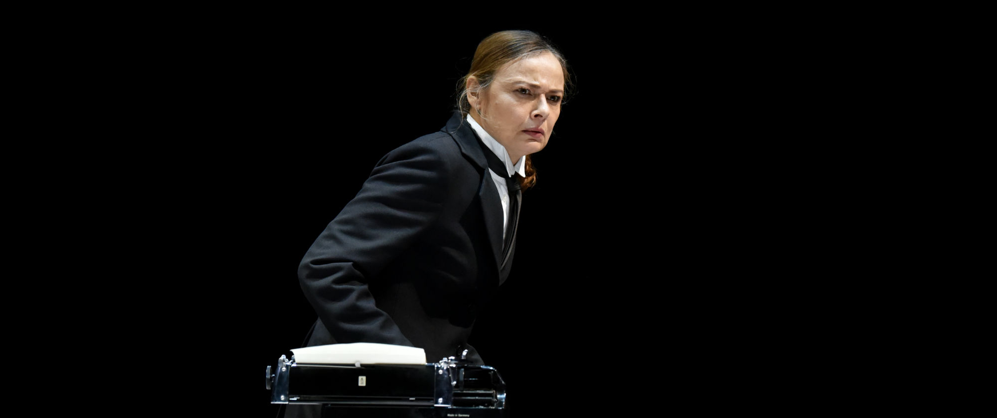 015-DER_AUFHALTSAME_AUFSTIEG_DES_ARTURO_UI_BERTOLT_BRECHT_STAATSTHEATER_COTTBUS_REGIE_MALTE_KREUTZFELDT_2018__photo_Marlies_Kross
