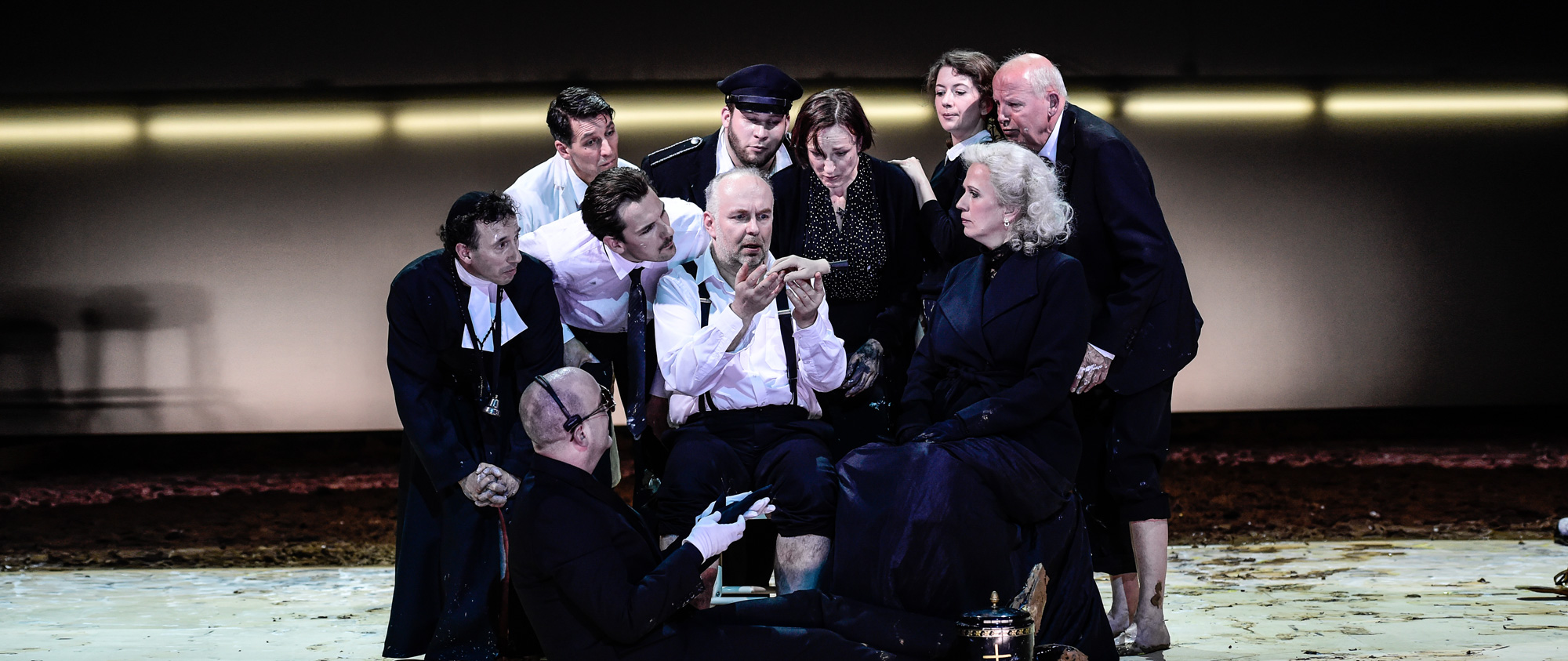 Der Besuch Der Alten Dame Innerer Monolog DER BESUCH DER ALTEN DAME